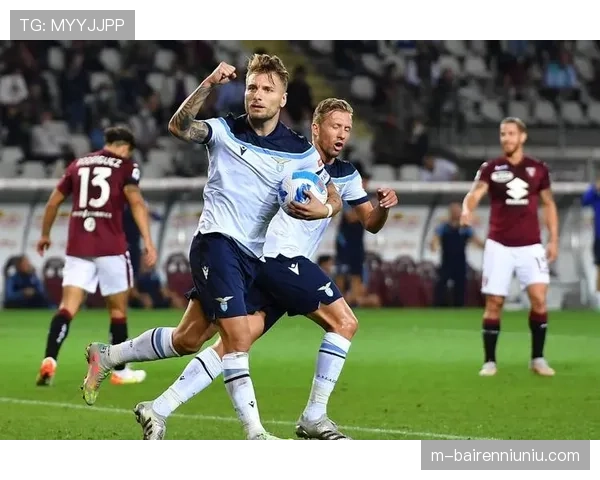 拉齐奥客场3-0完胜萨勒尼塔纳，因莫比莱点射